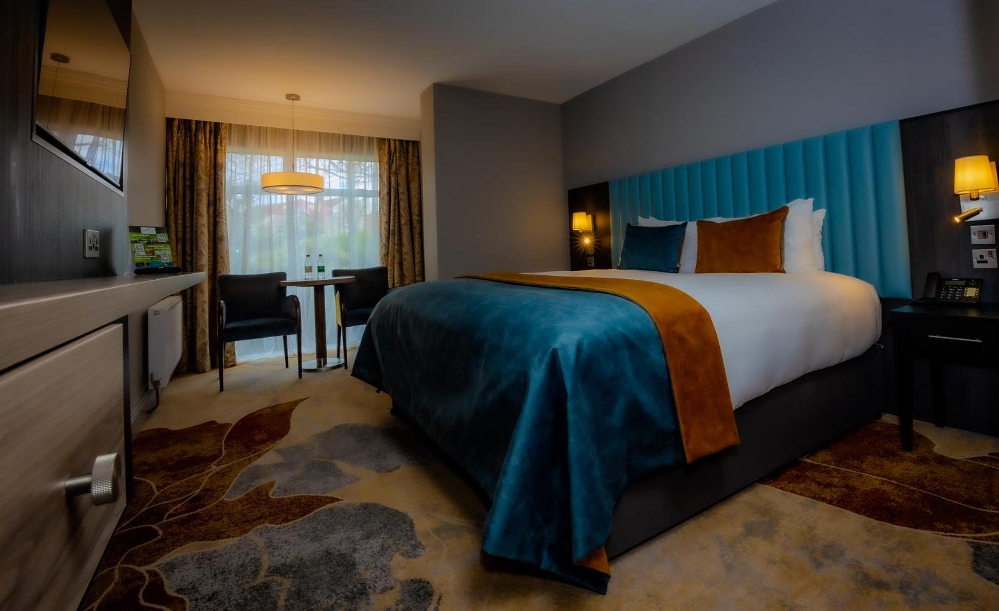 Greenhills Hotel 4*